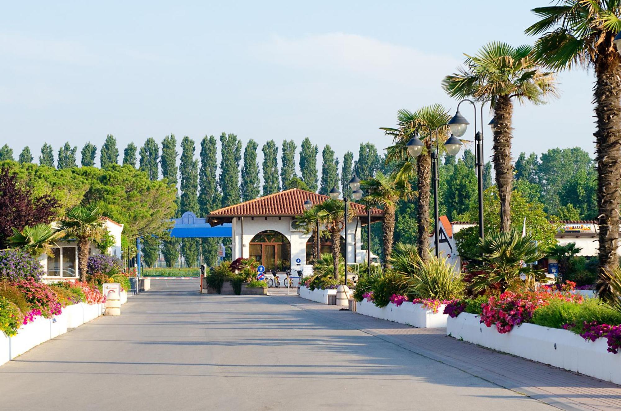 Villaggio San Francesco - Adria Holiday Mobile Homes Duna Verde Exterior foto
